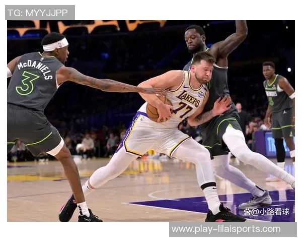 东詹联手砍下65分湖人遗憾不敌森林狼总分落后